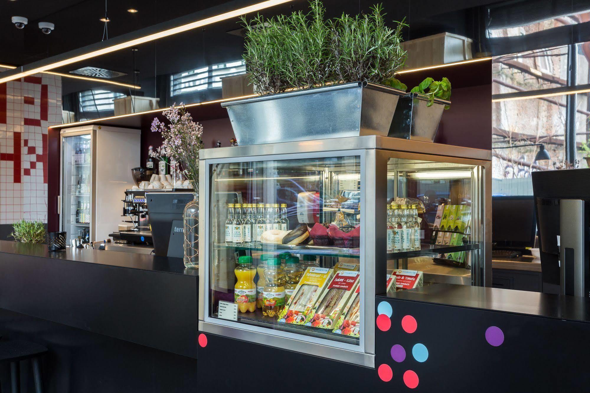 Meininger Hotel Leipzig Hauptbahnhof Kültér fotó